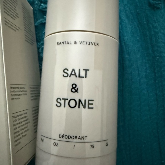 Salt & Stone Santal & Vetiver Deodorant - Picture 2 of 2